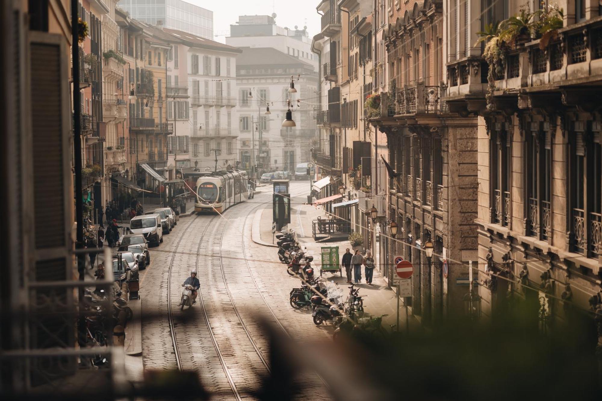 Charming Milan Apartments Brera - Madonnina Bagian luar foto